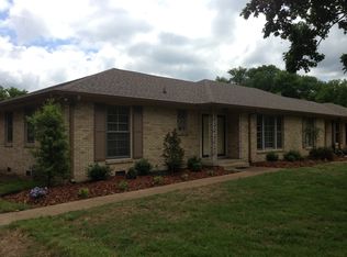 5006 Stillwood Dr, Nashville, TN 37220