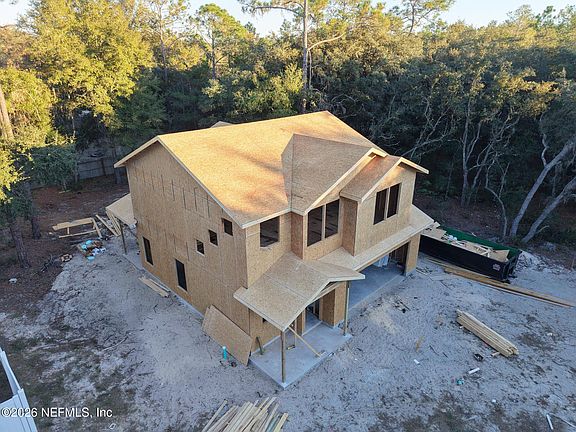 3rd image of 228 DAWN Avenue