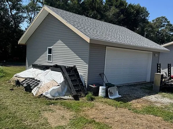 1206 Missouri St, Elwood, KS 66024