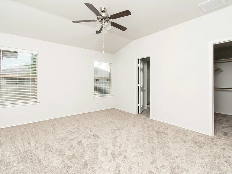 9019 Stonehollow Dr — Photo 3