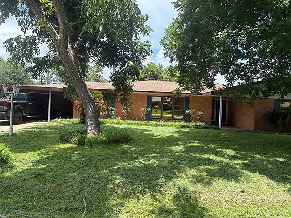2nd image of 8102 Dellanera Dr