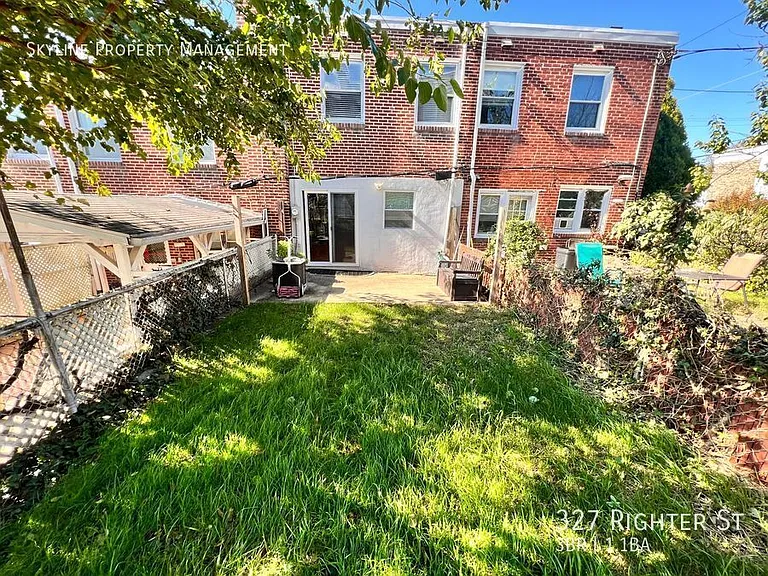 327 Righter St — Photo 26