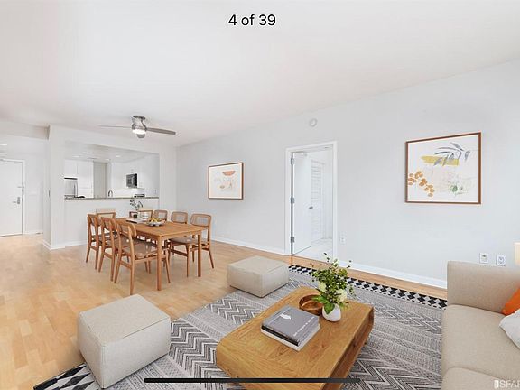4th image of 260 King St Unit 703