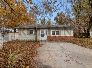 209 B N Topeka Ave, Haven, KS 67543