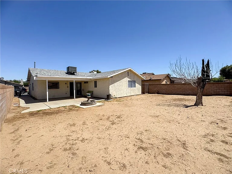 1040 Chagal Ave — Photo 14