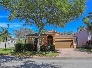 1077 NW 116th Ave, Coral Springs, FL 33071