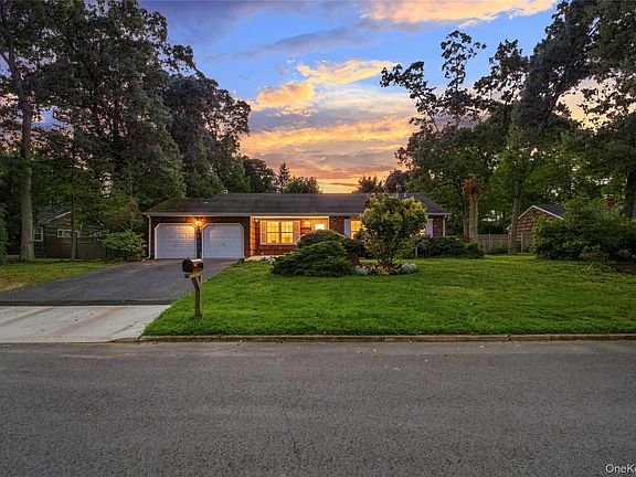3rd image of 40 Glenridge Avenue