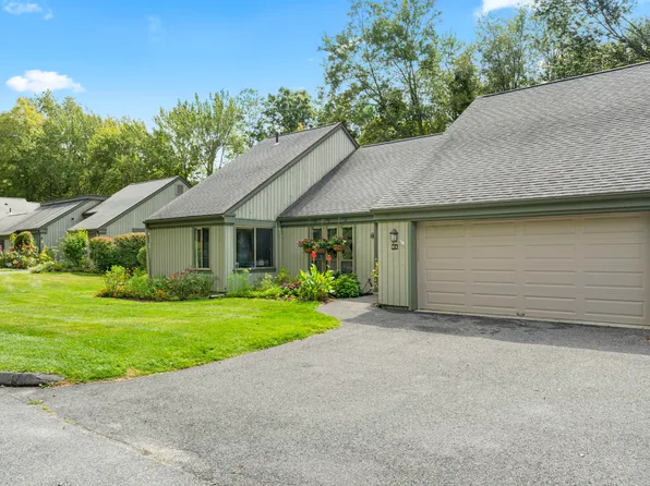 12 Heritage Crest #A, Southbury, CT 06488