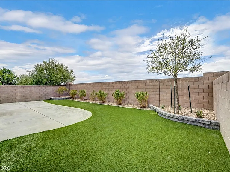 7845 Warm Winds St — Photo 49