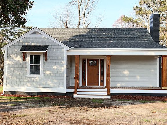 2nd image of 505 N College St