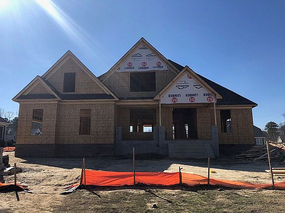 5th image of 92 Richmond Way