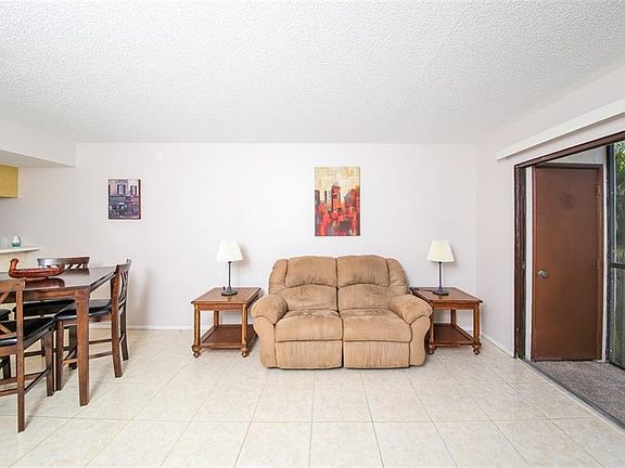 5th image of 1999 Kings Hwy APT 13