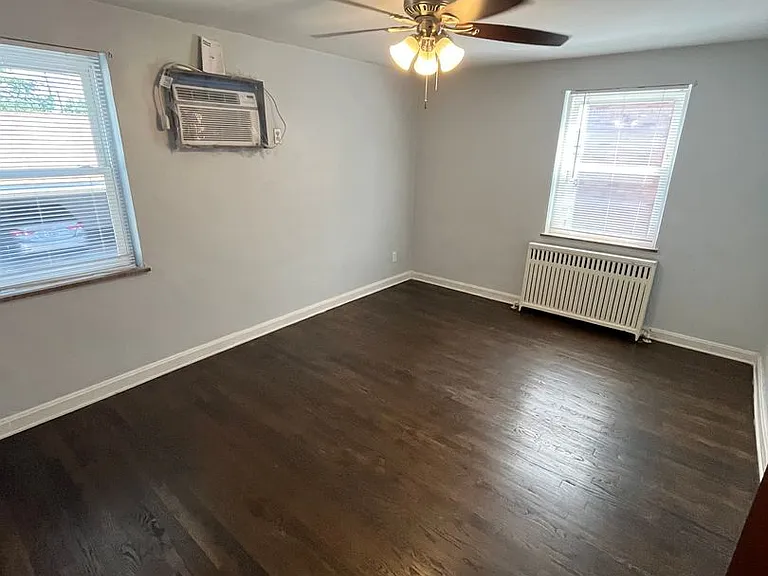 4326 Oakwood Ave — Photo 12
