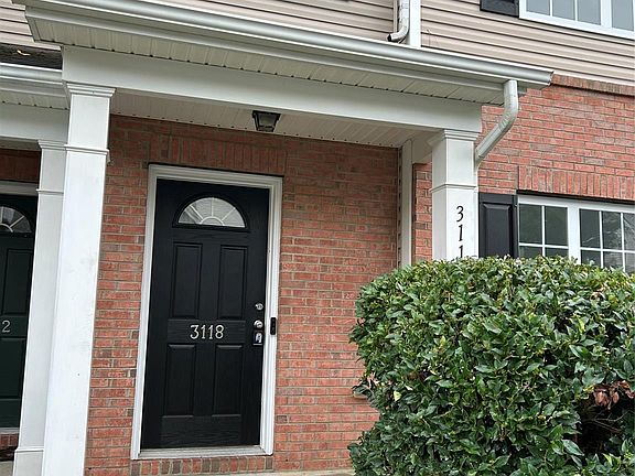 2nd image of 3118 Golden Dale Ln