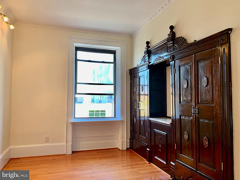 1216 S Broad St #2F — Photo 9