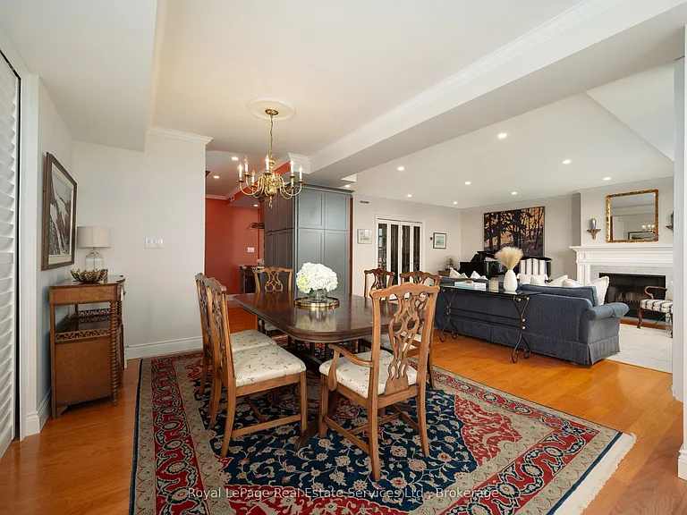 100 Lakeshore Rd E #1105 — Photo 11
