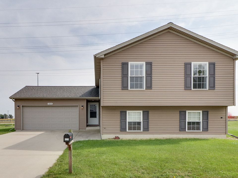 1st image of 4018 Bluebell Dr