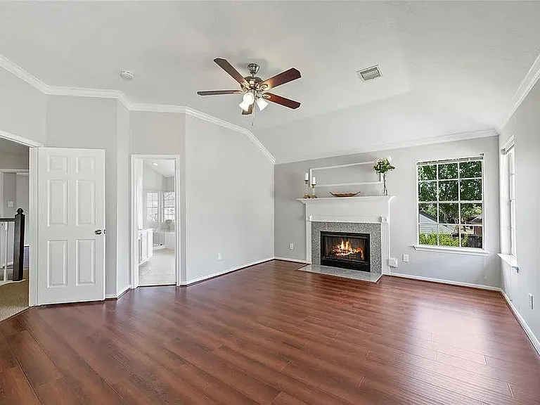 215 Birch Hill Dr — Photo 6