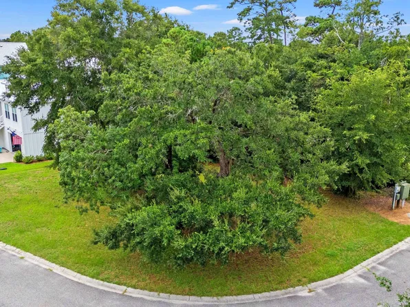 32 Seagrass Ct., Pawleys Island, SC 29585