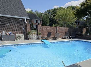 1 Emerald Ct, Johnson City, TN 37604