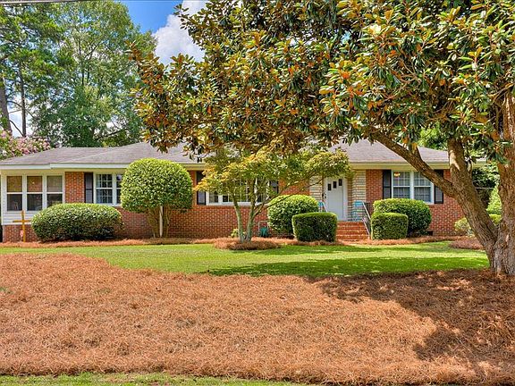 2nd image of 2218 Crestwood Dr