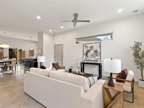 5th image of 2805 Sol Wilson Ave Unit B