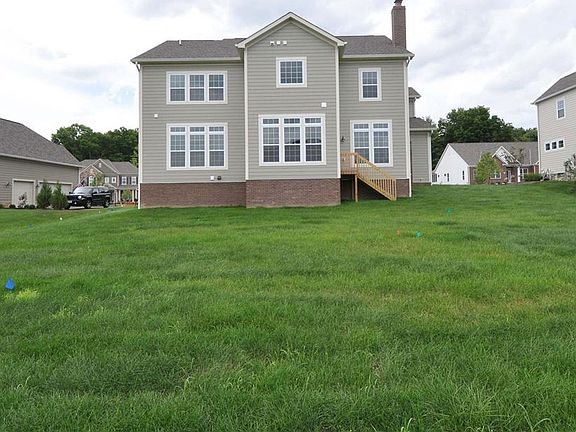 Located on 0020 in Parkwood in New Albany, OH