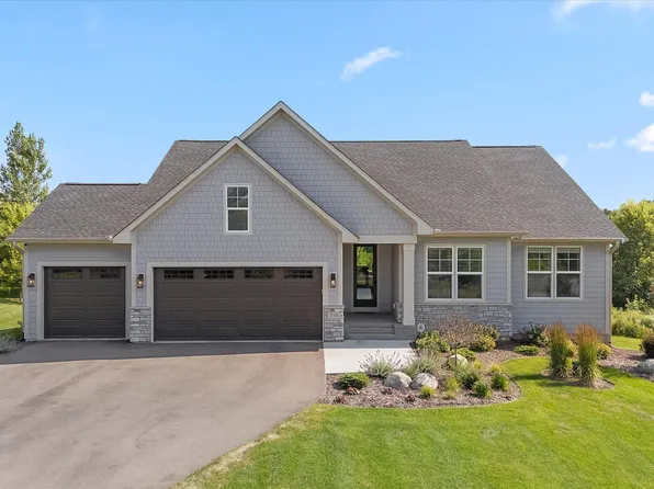 719 Mount Curve Ct, Hudson, WI 54016