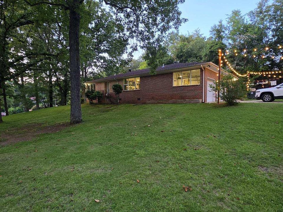1st image of 1327 Champaign Ave