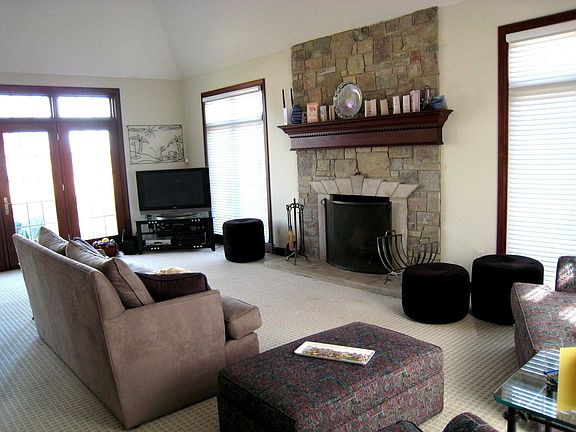 Vaulted Great Room