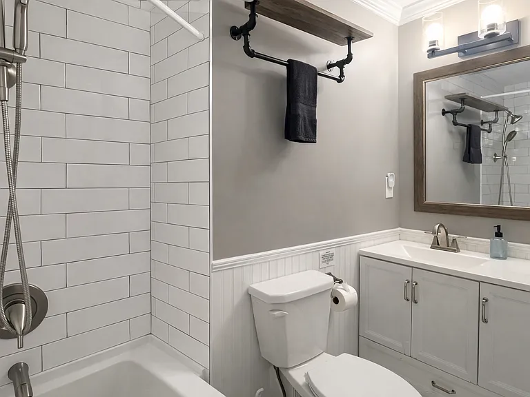 11501 Five Cedars Rd — Photo 20