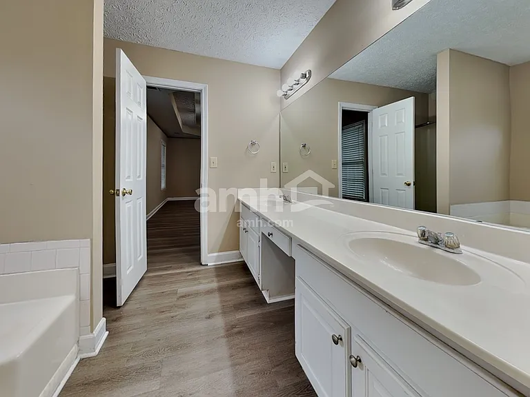 4929 Harrington Pl — Photo 11
