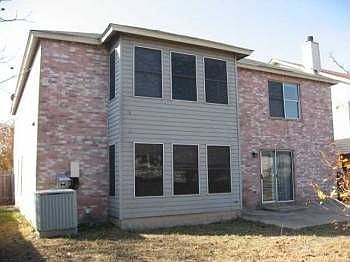 2nd image of 1408 Bradbury Ln