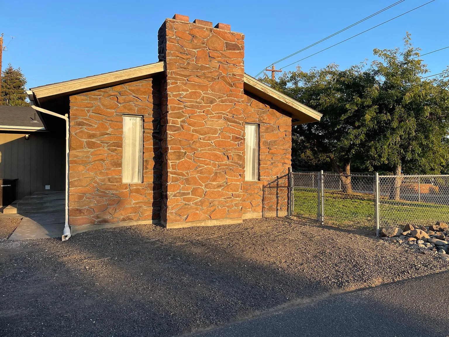 7703 Summitview Ave — Photo 3