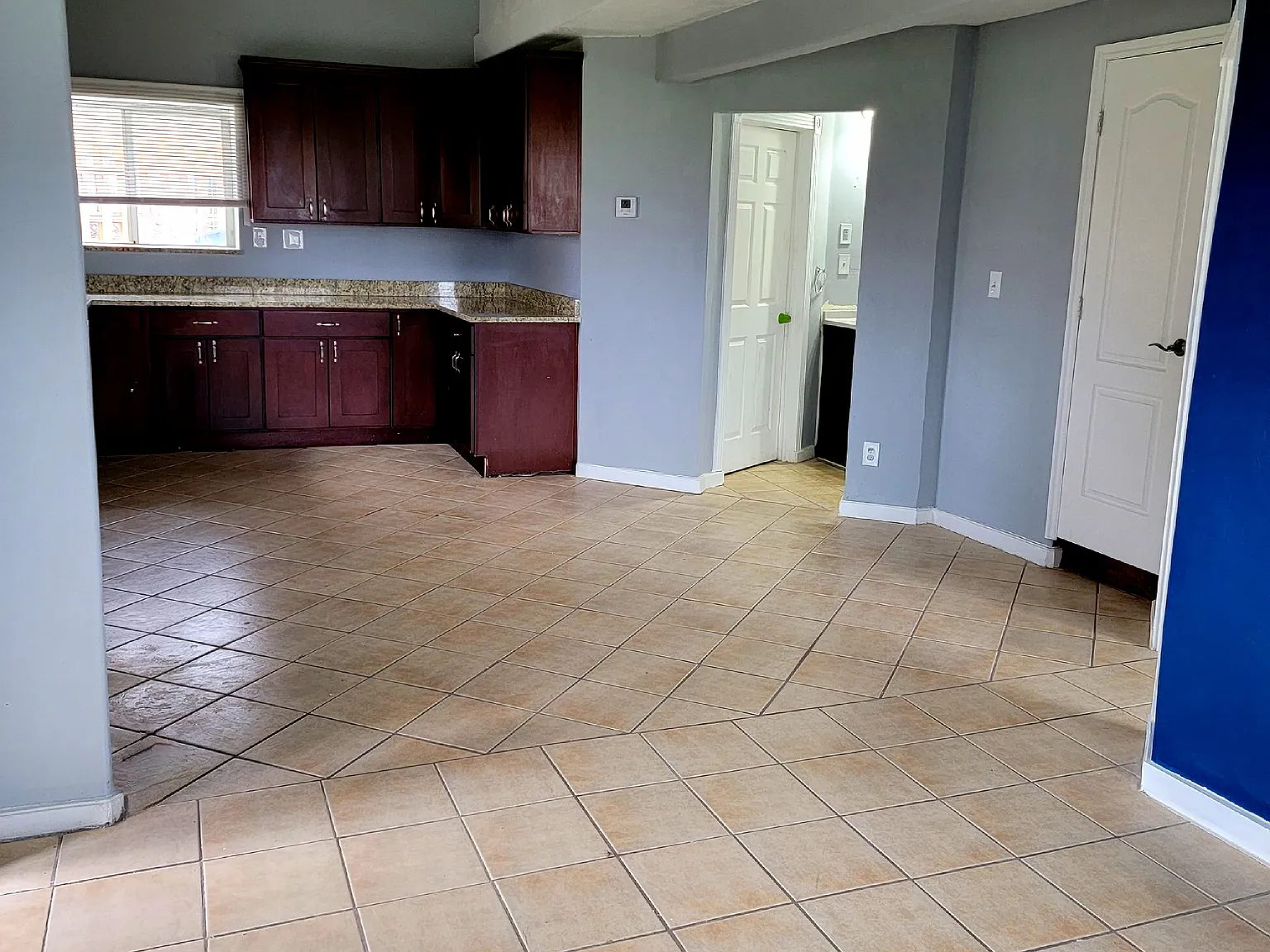 2 bed, 1225 sqft, $1,595 — Photo 3