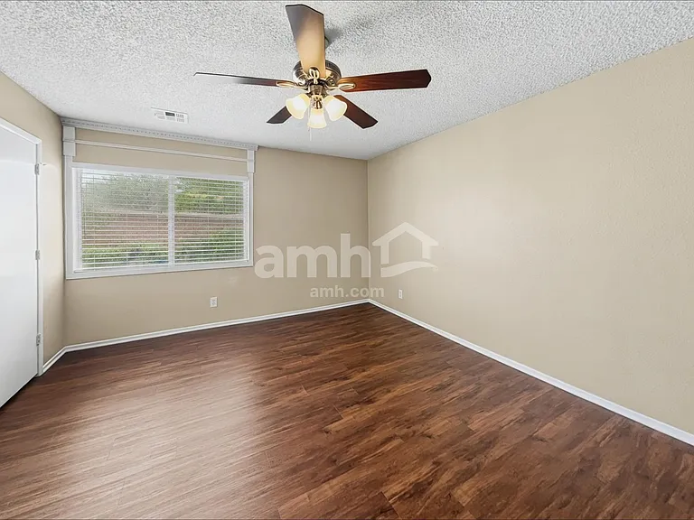 1474 Lodgepole Dr — Photo 11