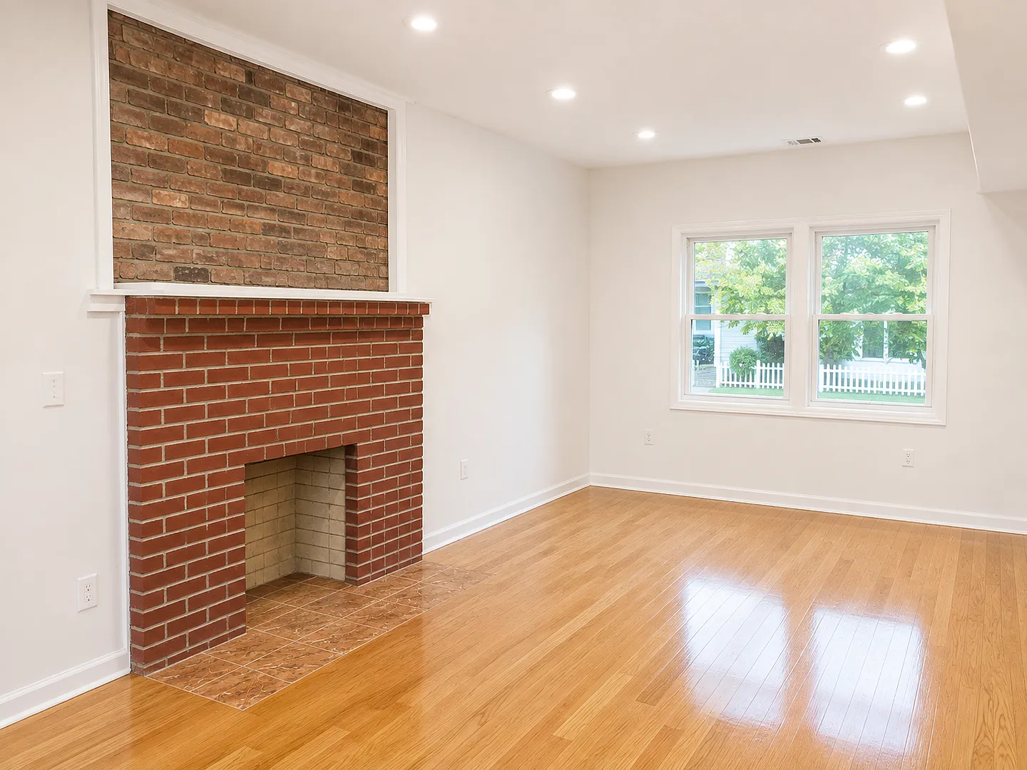 House for rent in Long Branch! — Photo 4