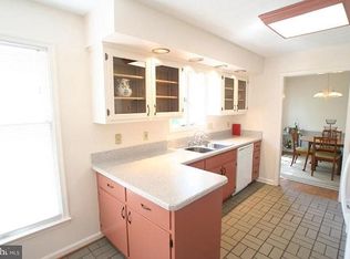 984 Auburn Ct, Front Royal, VA 22630