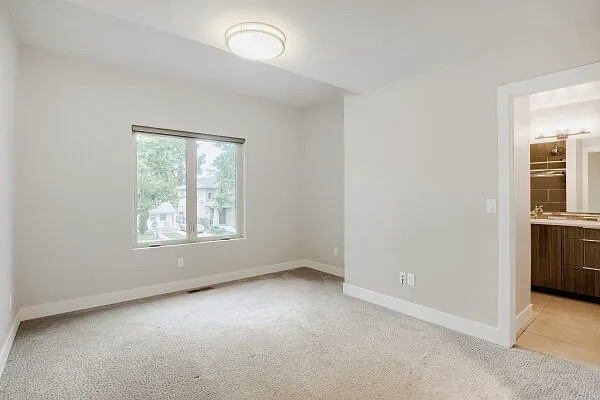 2435 S High St — Photo 13