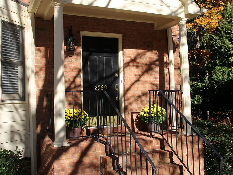 1st image of 2560 Holcomb Springs Dr