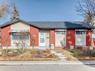 4508 S Vandergrift Cres NW, Calgary, AB T3A0J2
