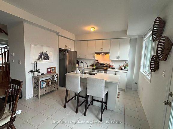 2nd image of 63 Sorbara Way