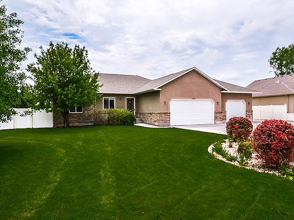 2nd image of 1080 Wheatstone Dr
