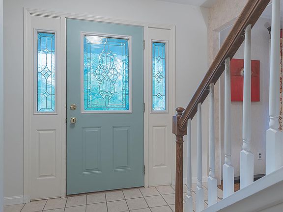 3rd image of 7926 Blairhouse Dr