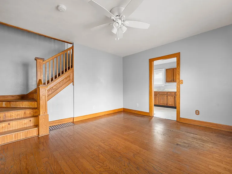 715 S Main St #715 — Photo 4