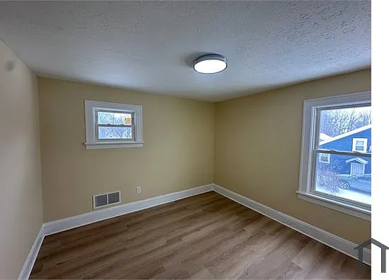 3 bed, 1248 sqft, $1,750 — Photo 3
