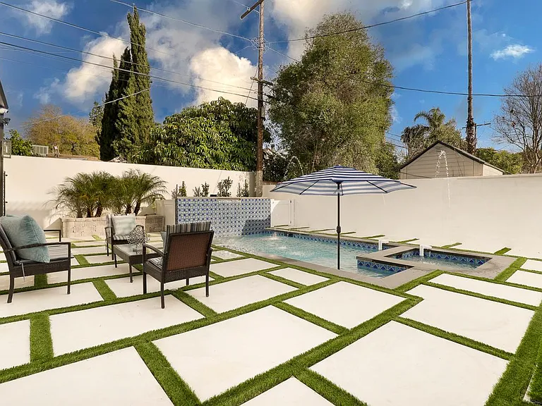 5202 Avenida Oriente — Photo 37