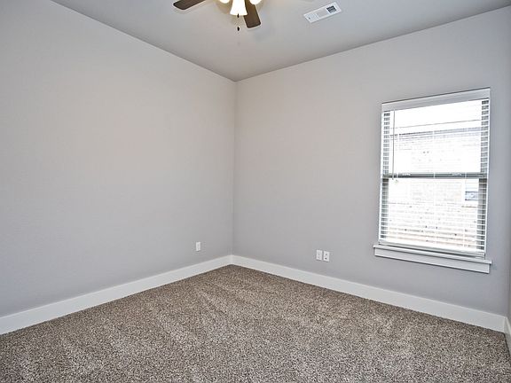 3rd image of 308 Alder St