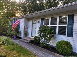 152 Commodore Rd, Manahawkin, NJ 08050