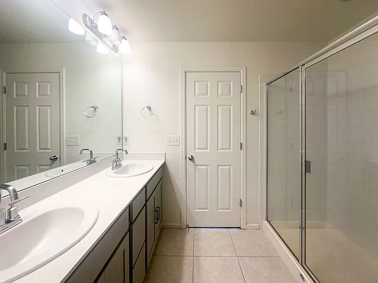 17430 Pacific Peak Cir — Photo 40